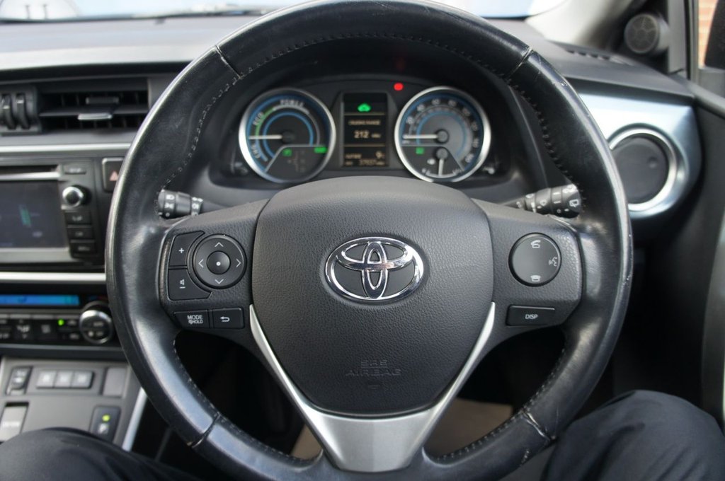 Used Toyota Auris 2013 for sale - 78056665: Photo 11