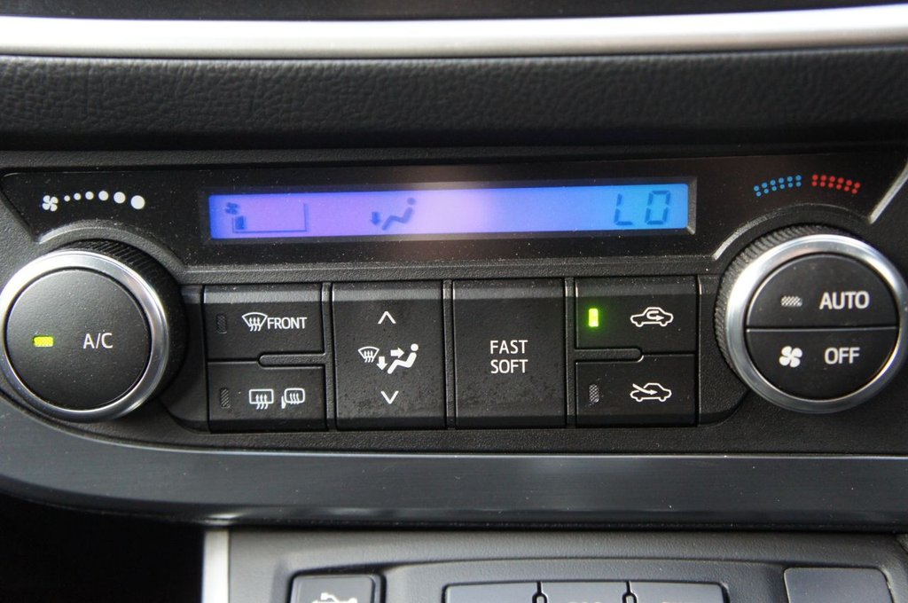 Used Toyota Auris 2013 for sale - 78056665: Photo 13