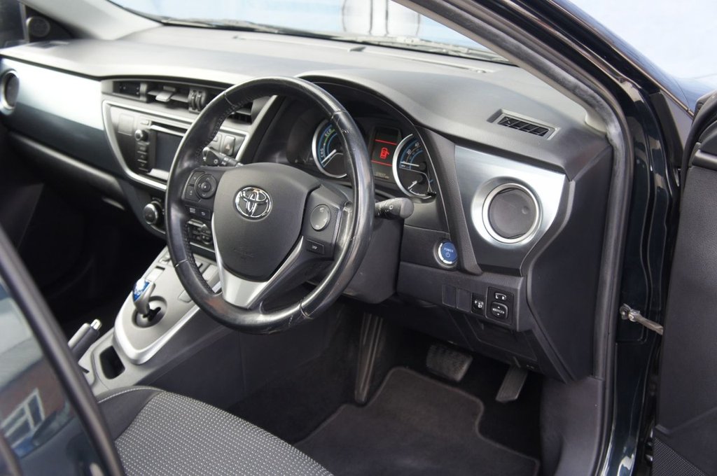 Used Toyota Auris 2013 for sale - 78056665: Photo 8