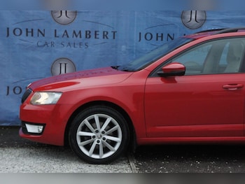 Used Skoda Octavia 2014 for sale - 76914426: Photo