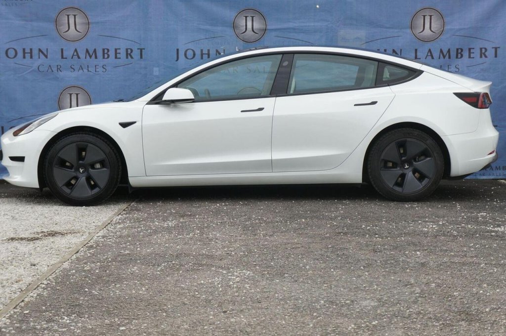 Used Tesla Model 3 2022 for sale - 77260933: Photo 2