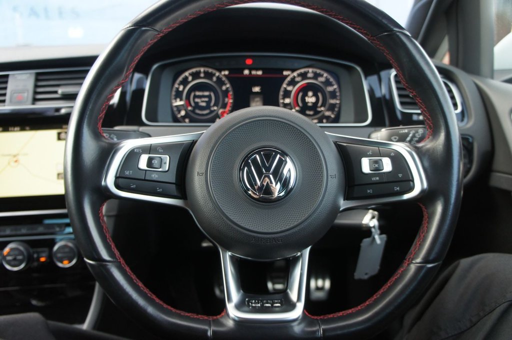 Used Volkswagen Golf 2018 for sale - 77313382: Photo 10