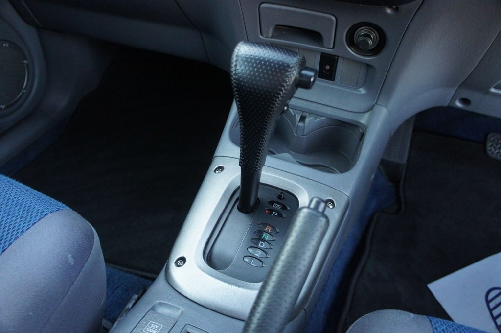 Used Toyota RAV4 2003 for sale - 77436426: Photo 12