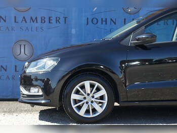 Used Volkswagen Polo 2015 for sale - 78425875: Photo