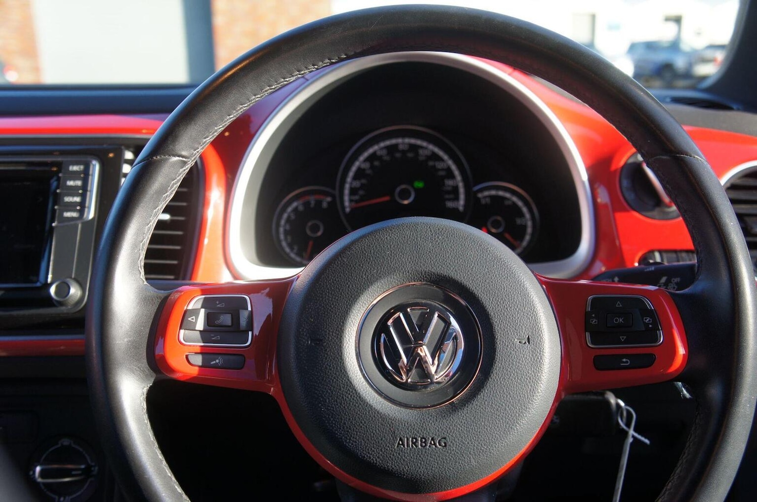 Used Volkswagen Beetle 2015 for sale - 76924491: Photo 11