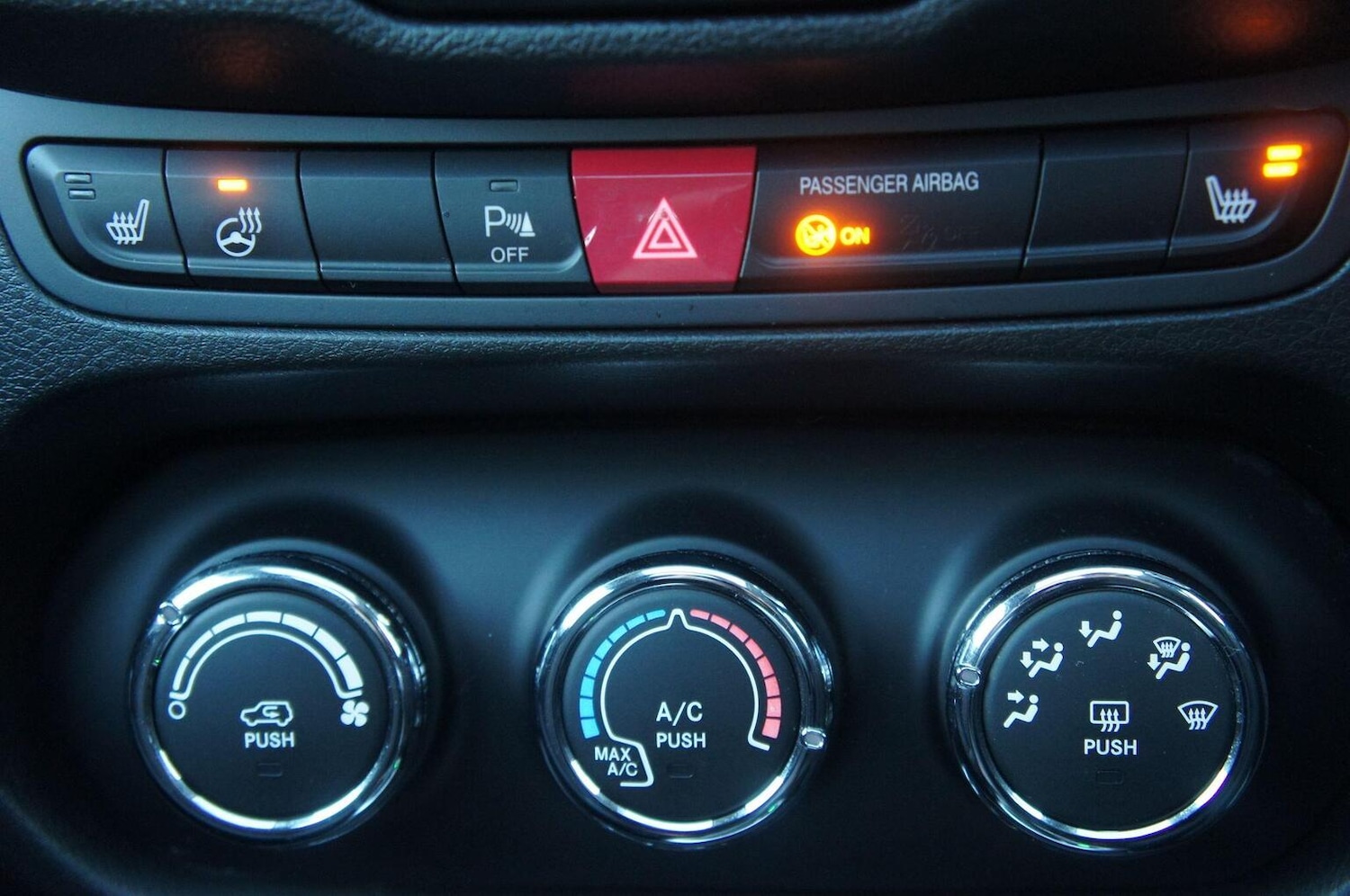 Used Jeep Renegade 2015 for sale - 76914427: Photo 14