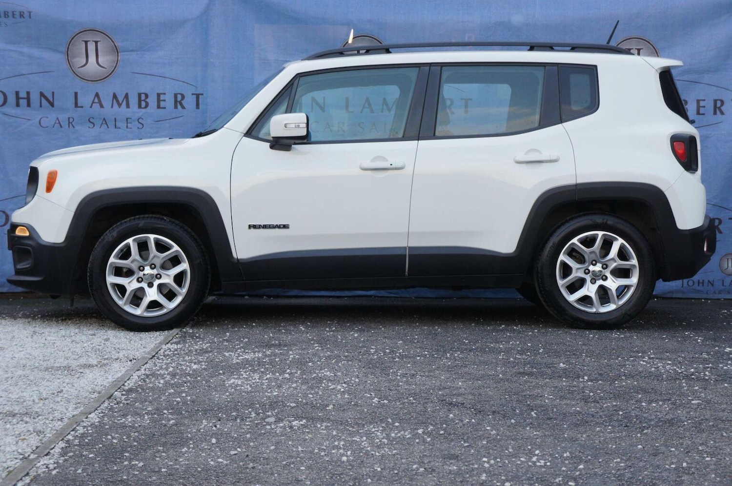 Used Jeep Renegade 2015 for sale - 76914427: Photo 2