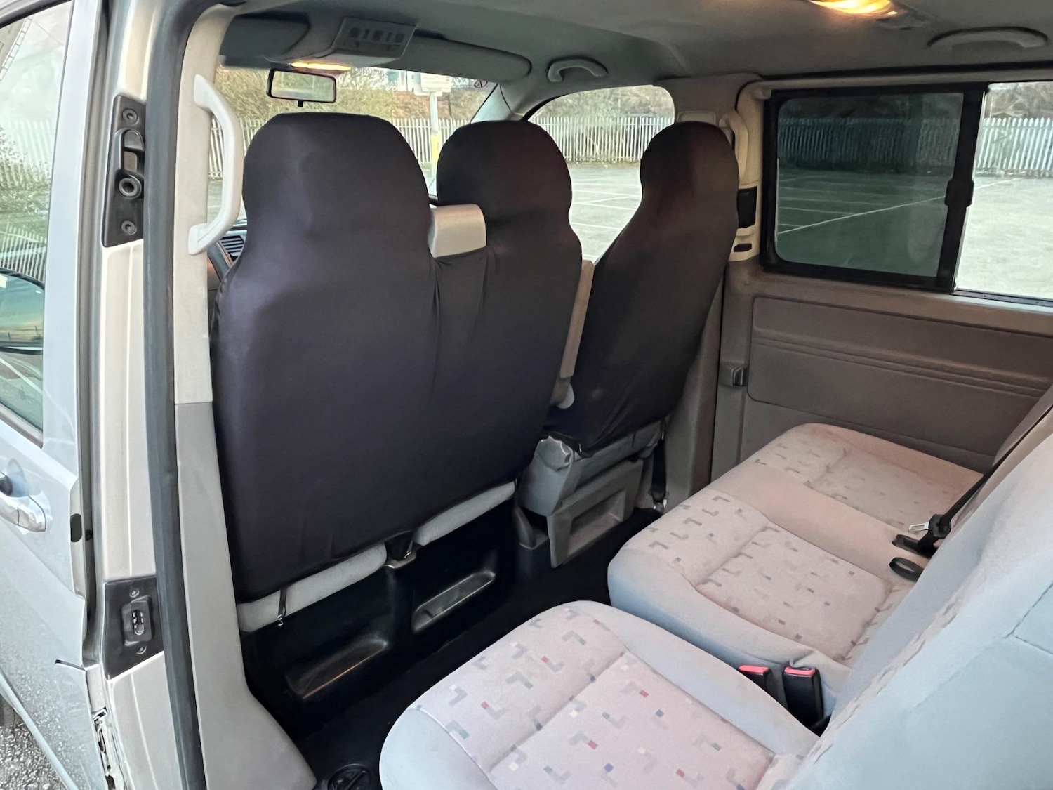 Used Volkswagen Transporter Shuttle 2009 for sale - 76573167: Photo 58