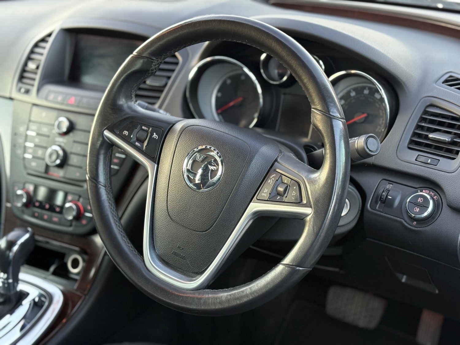 Used Vauxhall Insignia 2009 for sale - 76607237: Photo 46