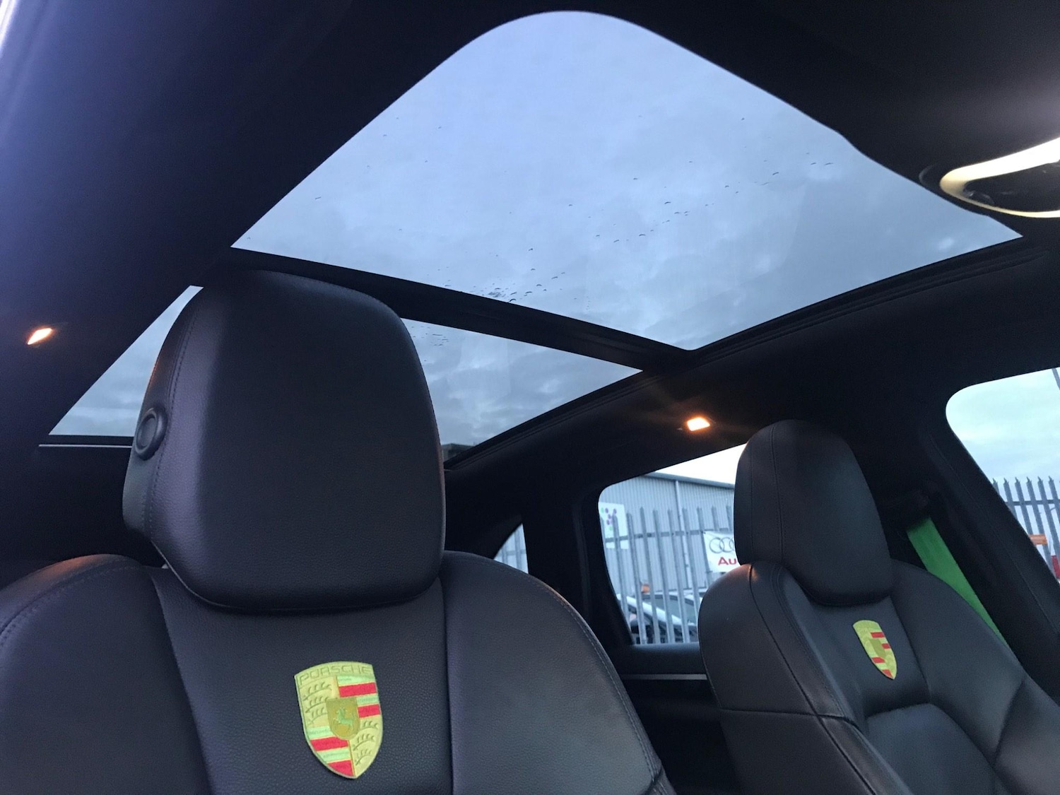 Used Porsche Cayenne 2012 for sale - 78205242: Photo 12