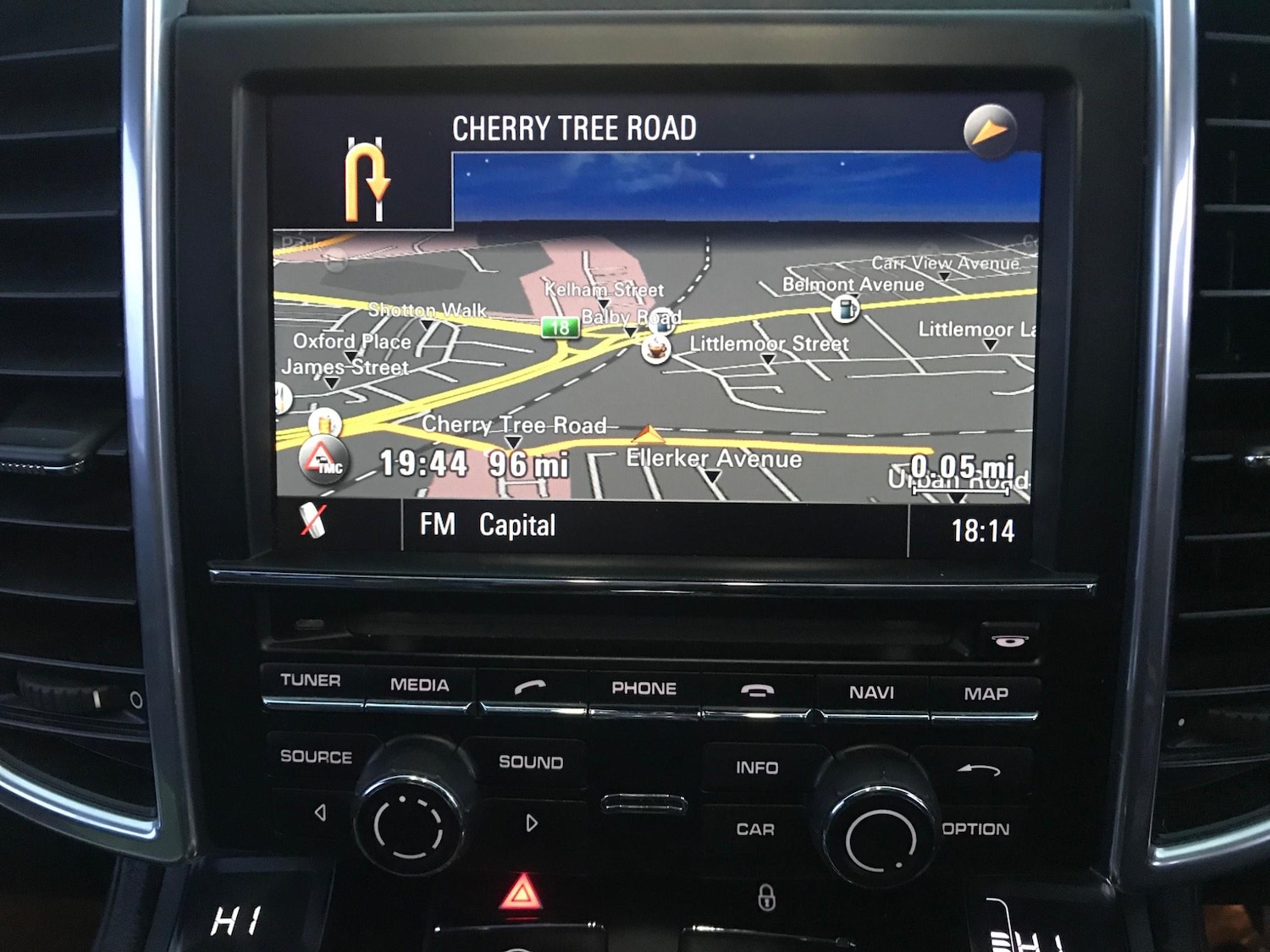 Used Porsche Cayenne 2012 for sale - 78205242: Photo 25