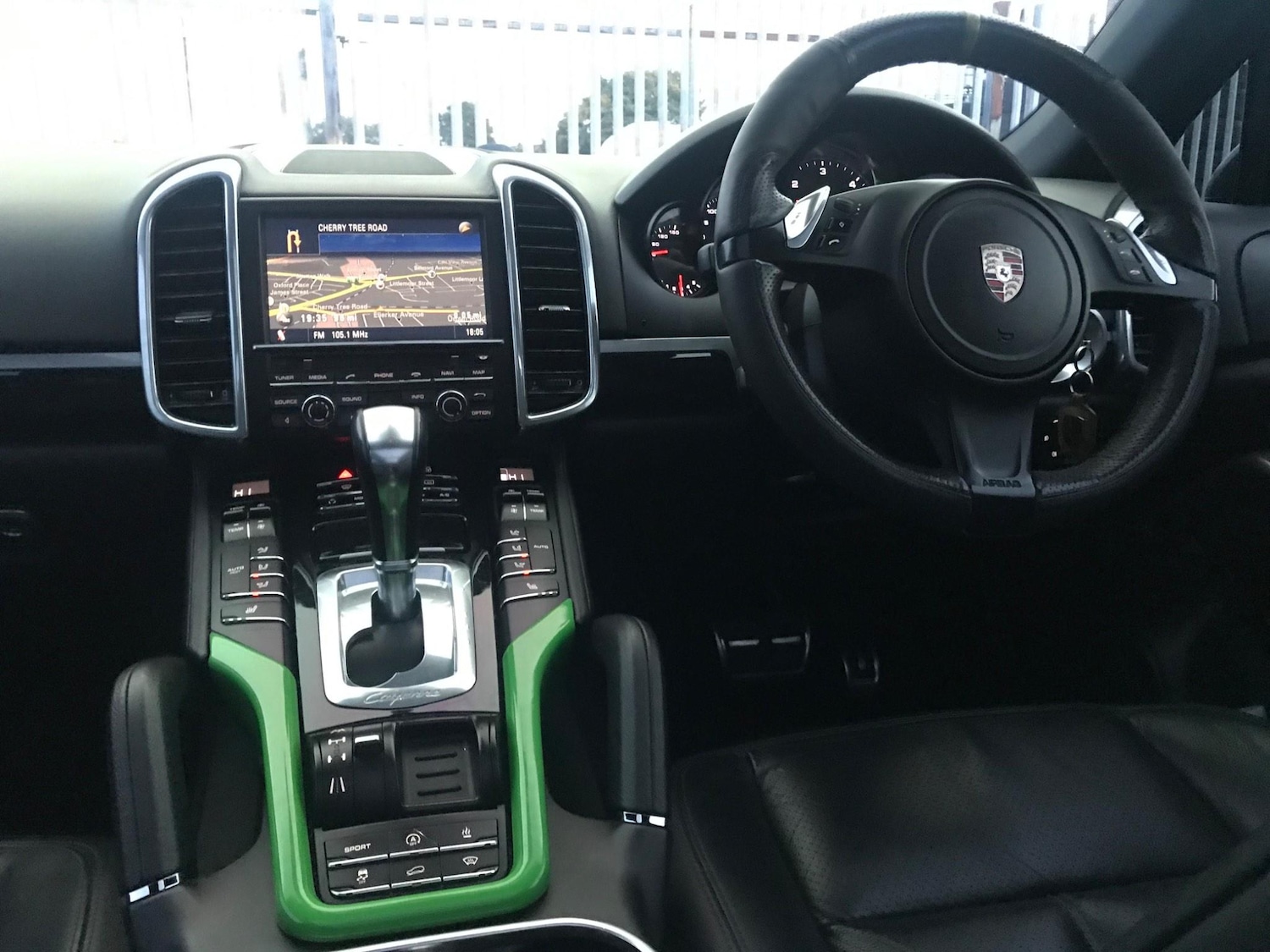 Used Porsche Cayenne 2012 for sale - 78205242: Photo 40