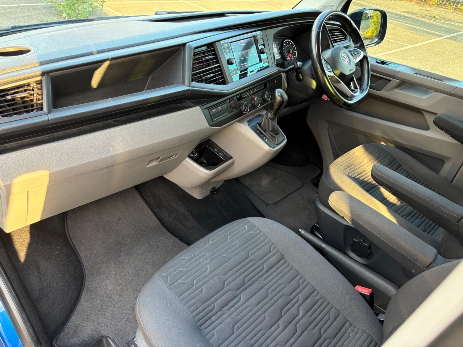 Used Volkswagen Transporter Shuttle 2020 for sale - 76260096: Photo 39