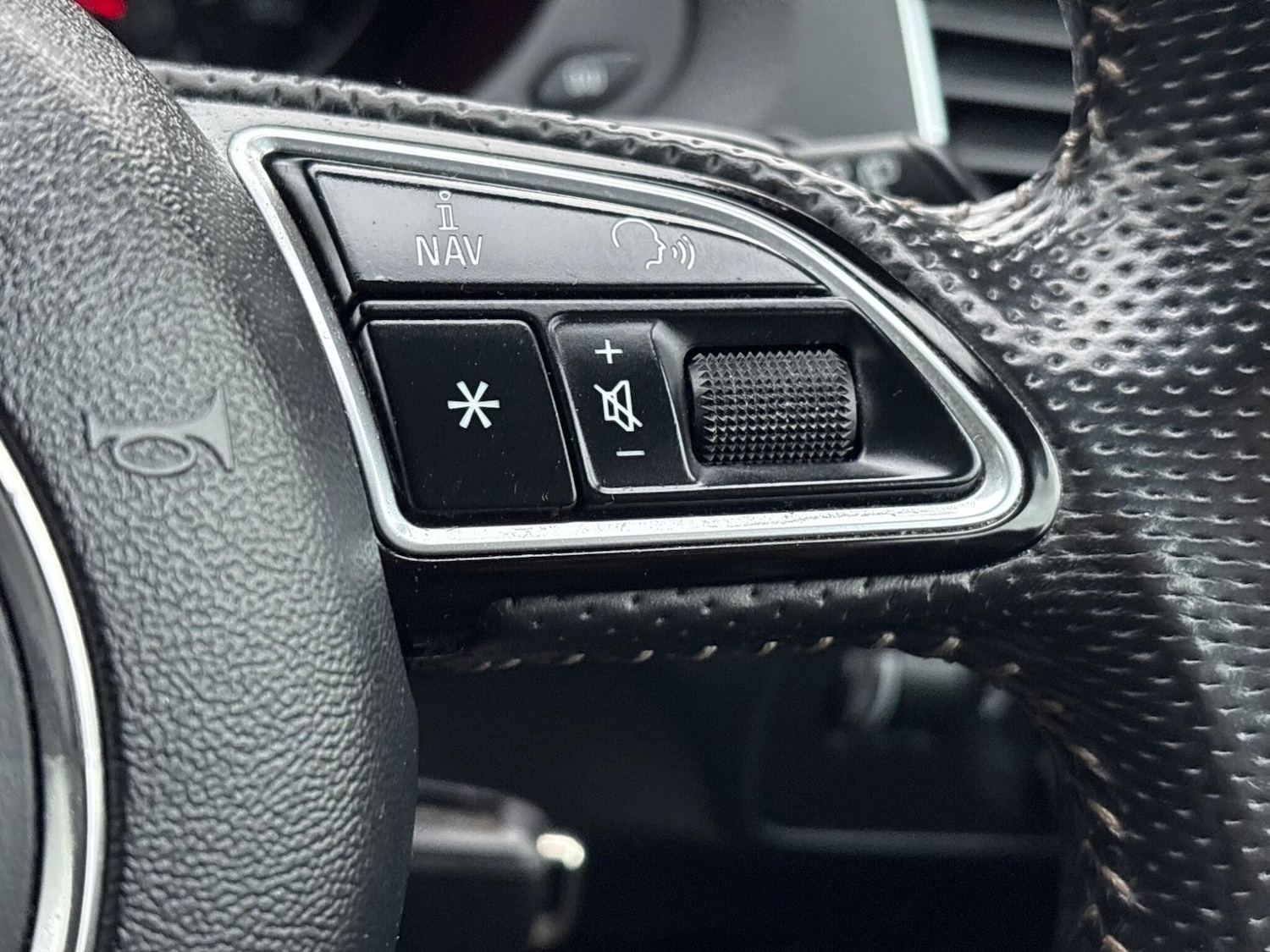 Used Audi Q3 2016 for sale - 77646872: Photo 27