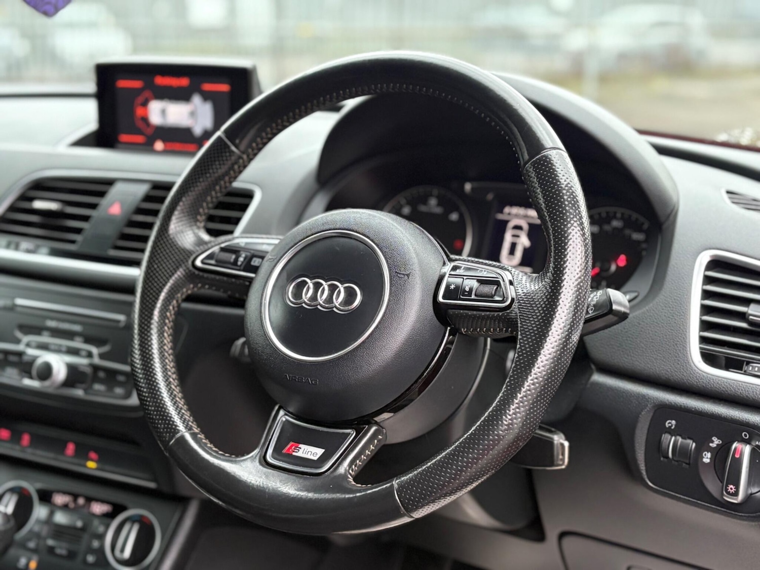 Used Audi Q3 2016 for sale - 77646872: Photo 3