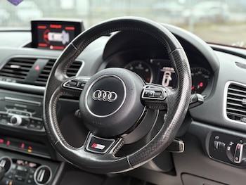 Used Audi Q3 2016 for sale - 77646872: Photo