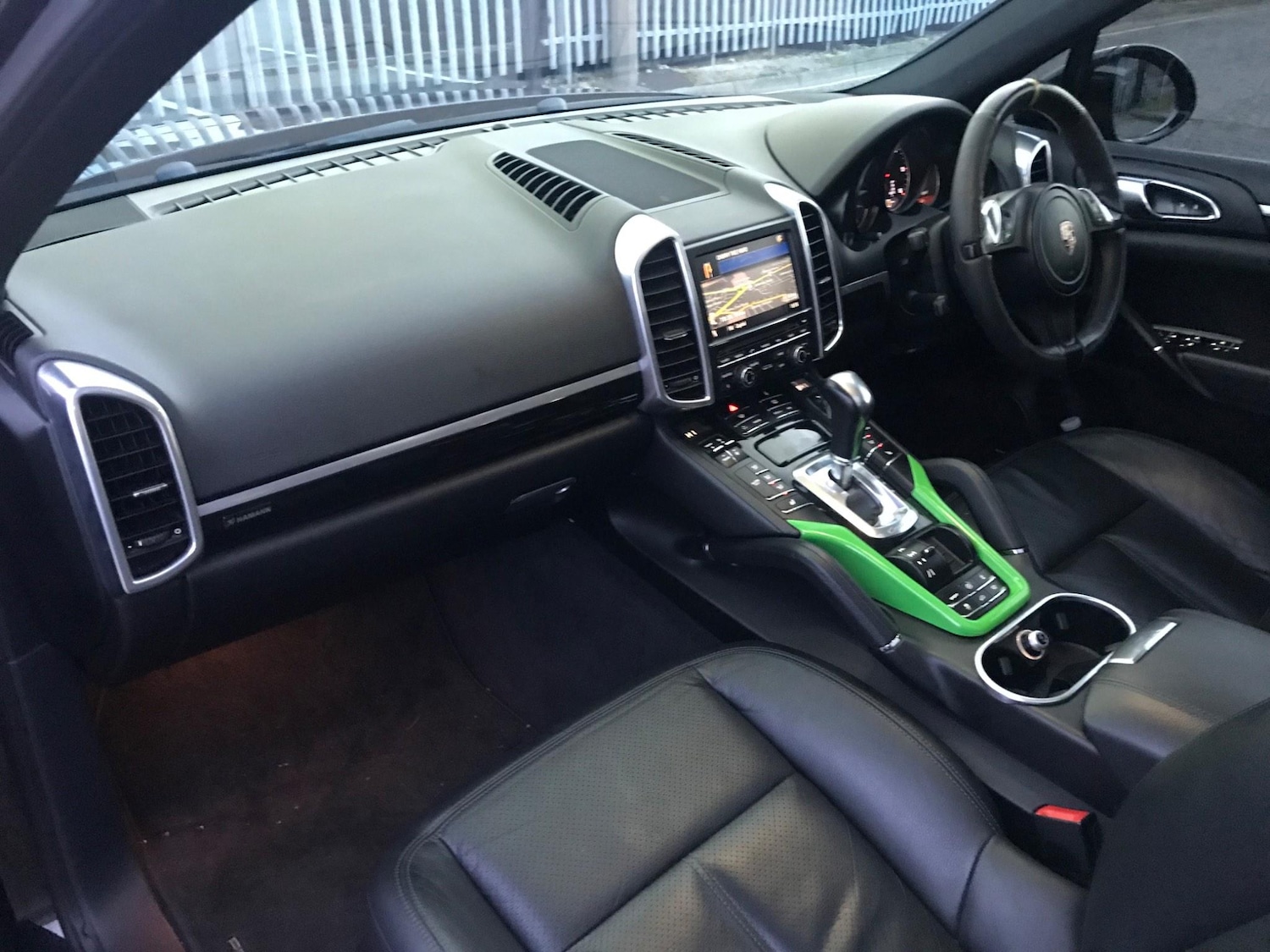 Used Porsche Cayenne for sale - 77511368: Photo 10