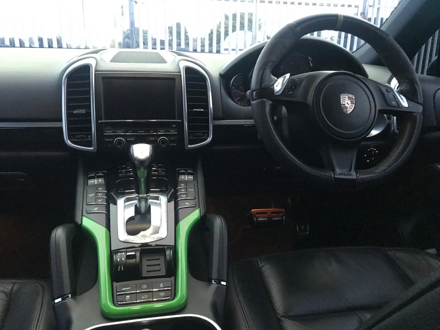 Used Porsche Cayenne for sale - 77511368: Photo 47