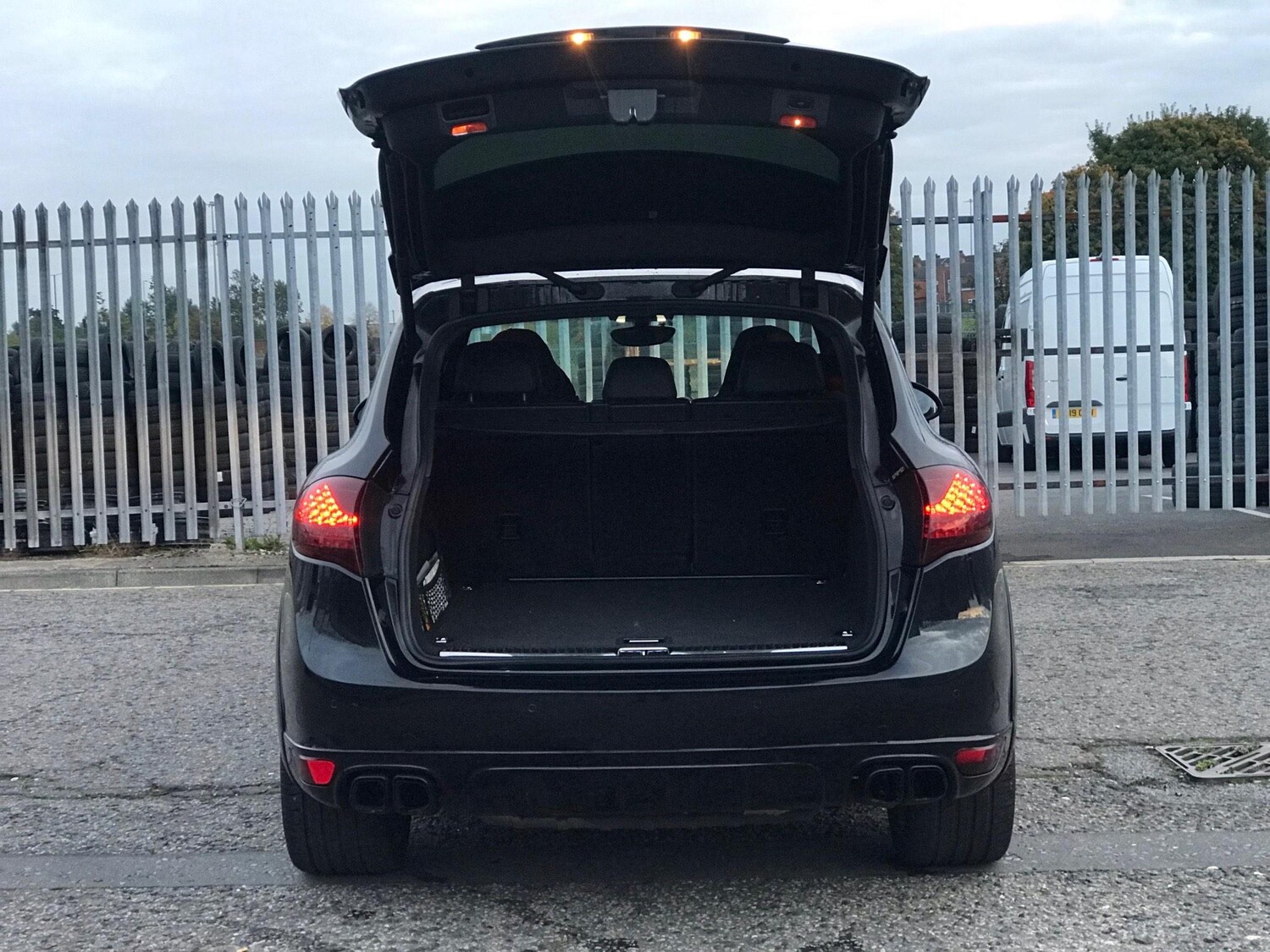 Used Porsche Cayenne for sale - 77511368: Photo 49