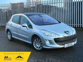 (58) - 1.6 THP SE 5dr