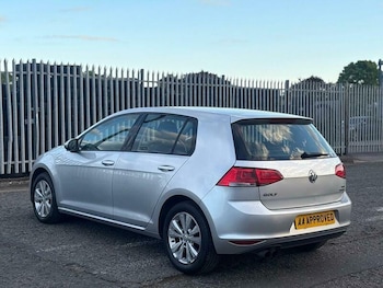 Used Volkswagen Golf 2014 for sale - 78623370: Photo