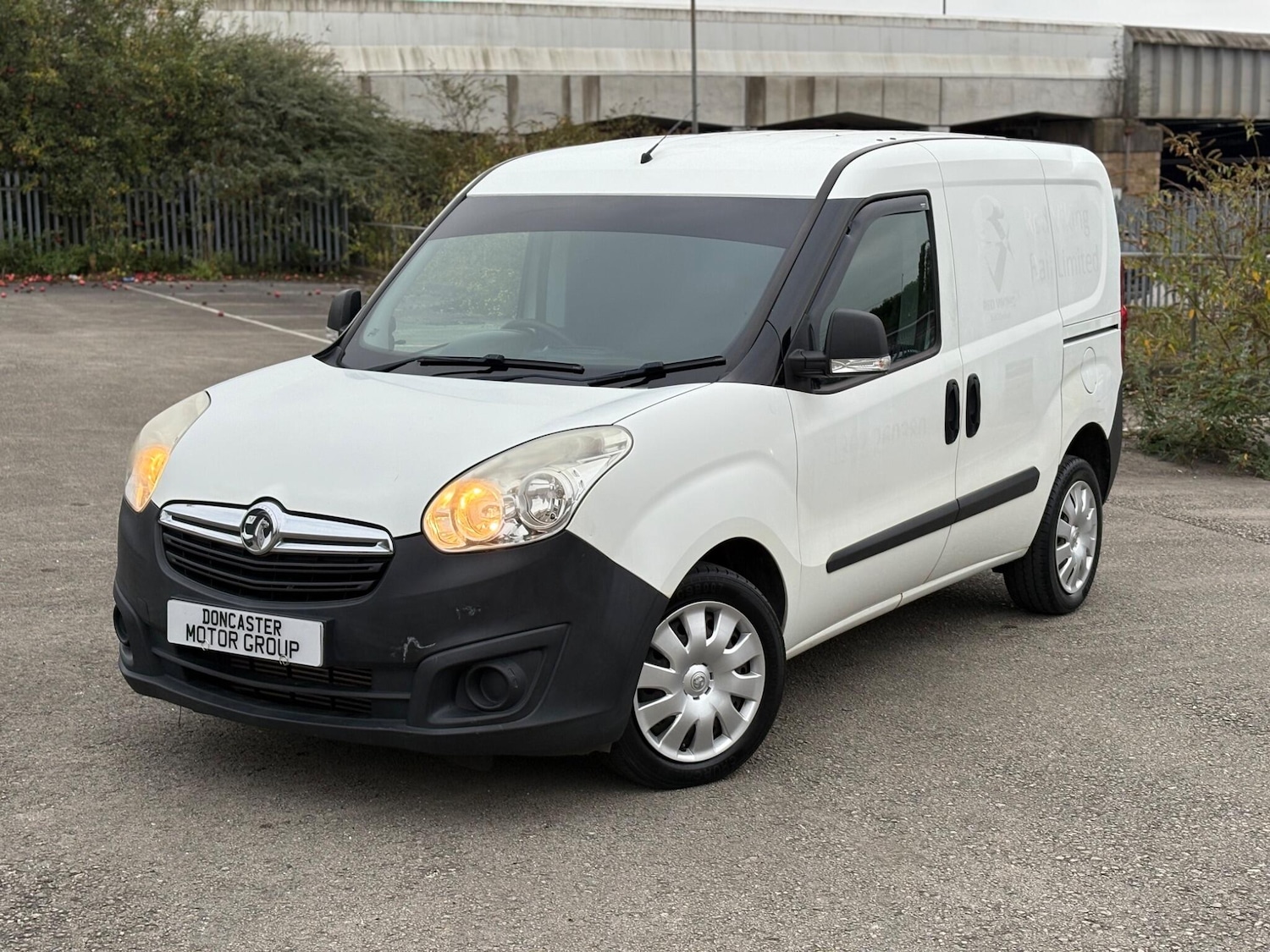 Used Vauxhall Combo 2014 for sale - 76270153: Photo 12