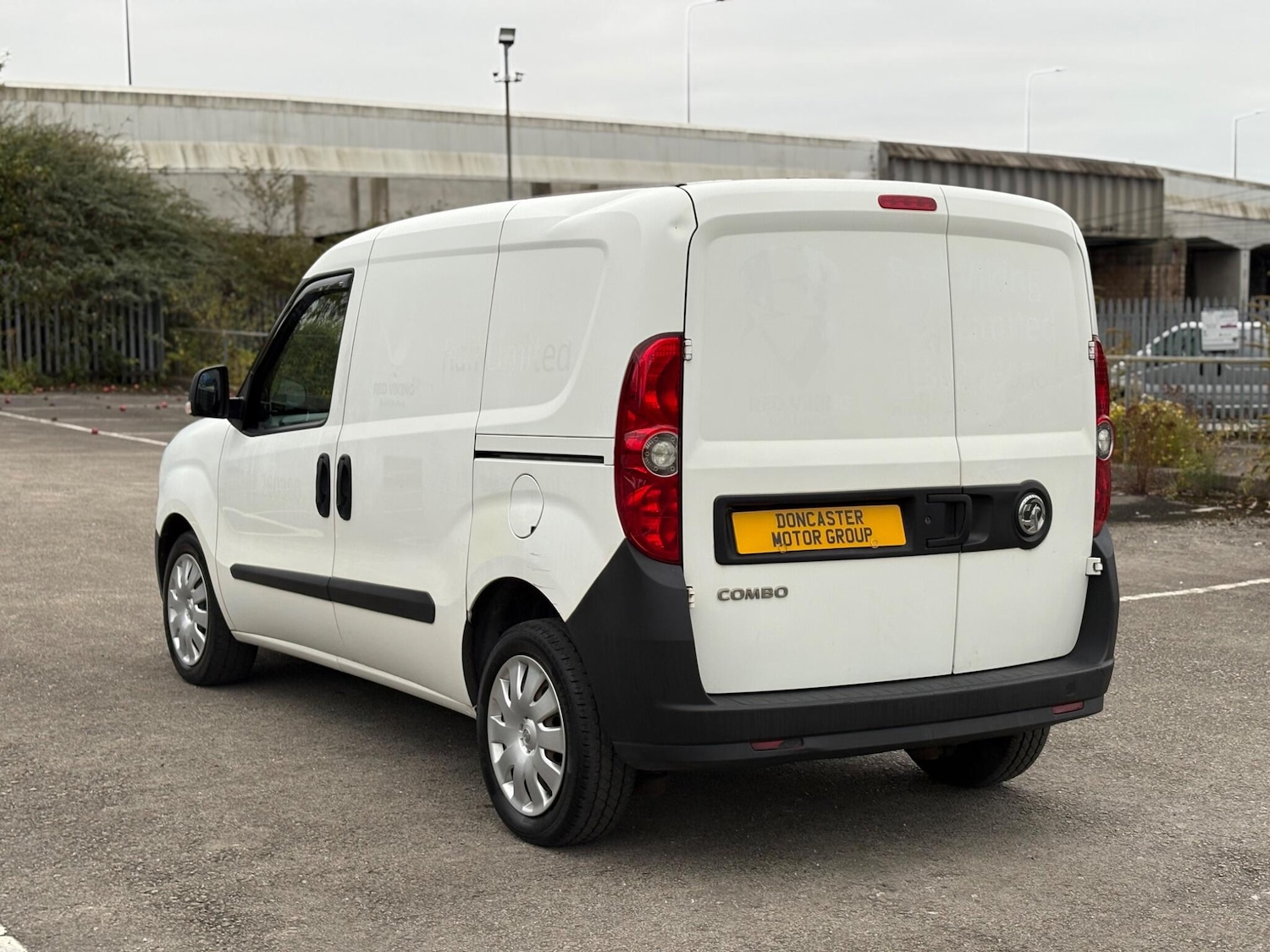 Used Vauxhall Combo 2014 for sale - 76270153: Photo 16