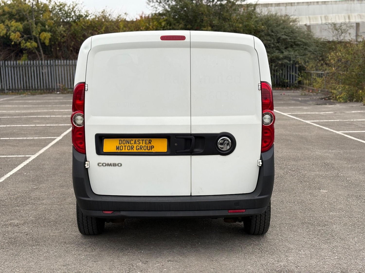 Used Vauxhall Combo 2014 for sale - 76270153: Photo 18