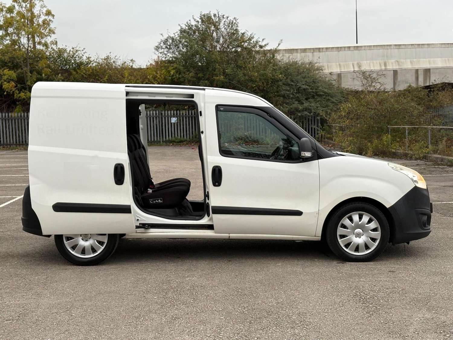 Used Vauxhall Combo 2014 for sale - 76270153: Photo 19