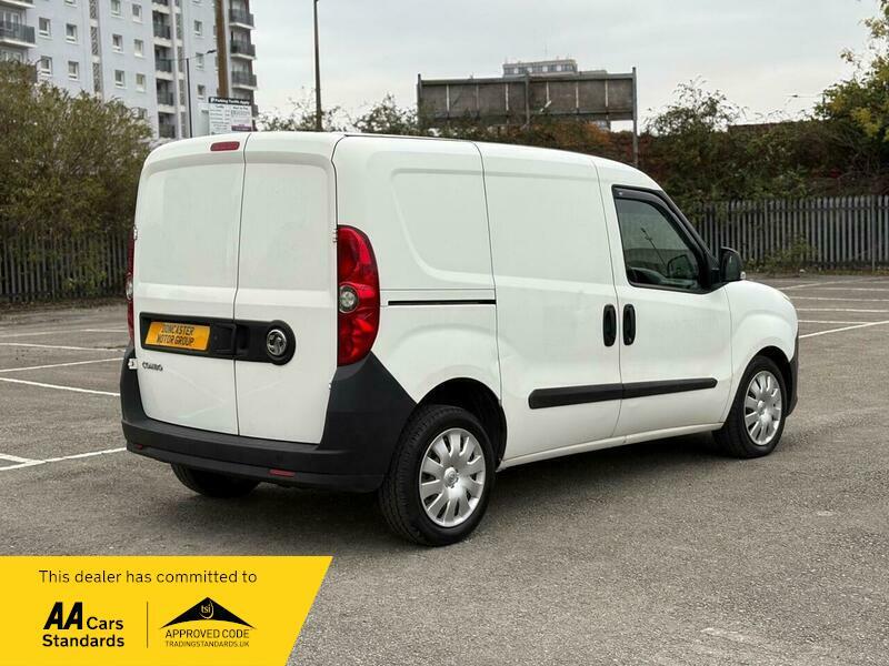 Used Vauxhall Combo 2014 for sale - 76270153: Photo 25