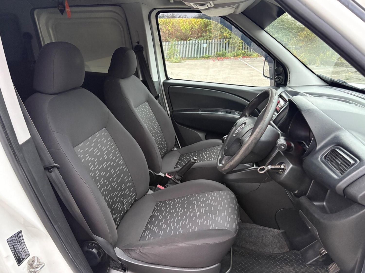 Used Vauxhall Combo 2014 for sale - 76270153: Photo 27