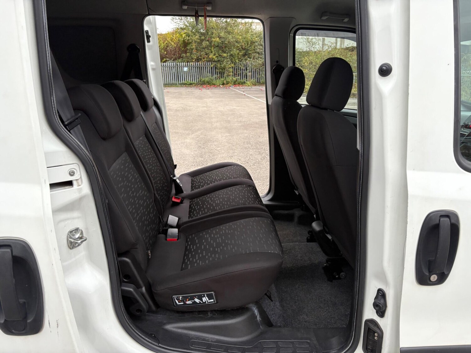 Used Vauxhall Combo 2014 for sale - 76270153: Photo 47