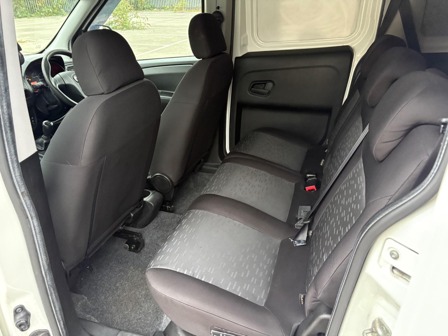 Used Vauxhall Combo 2014 for sale - 76270153: Photo 58