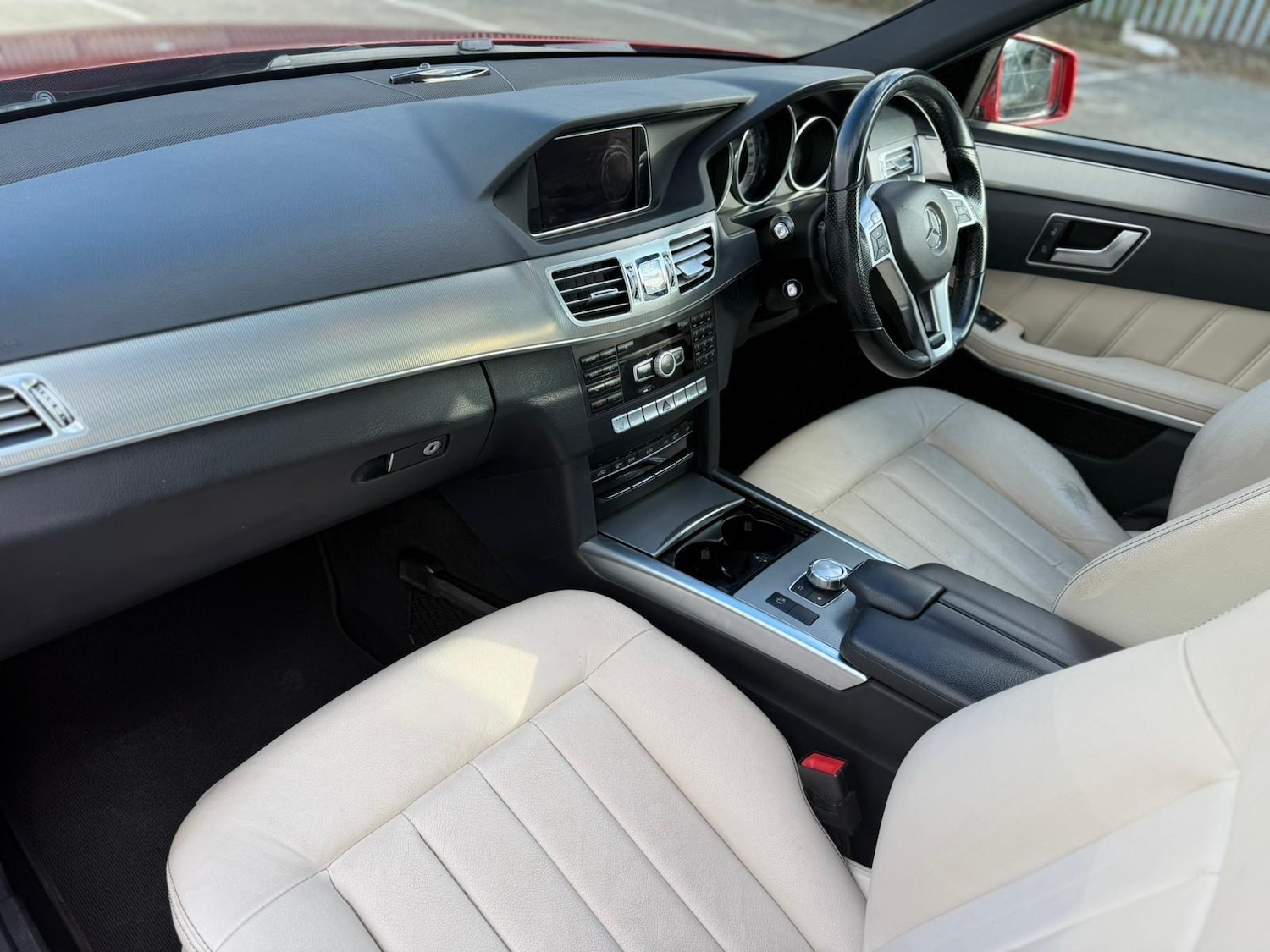 Used Mercedes-Benz E Class 2014 for sale - 78100934: Photo 20