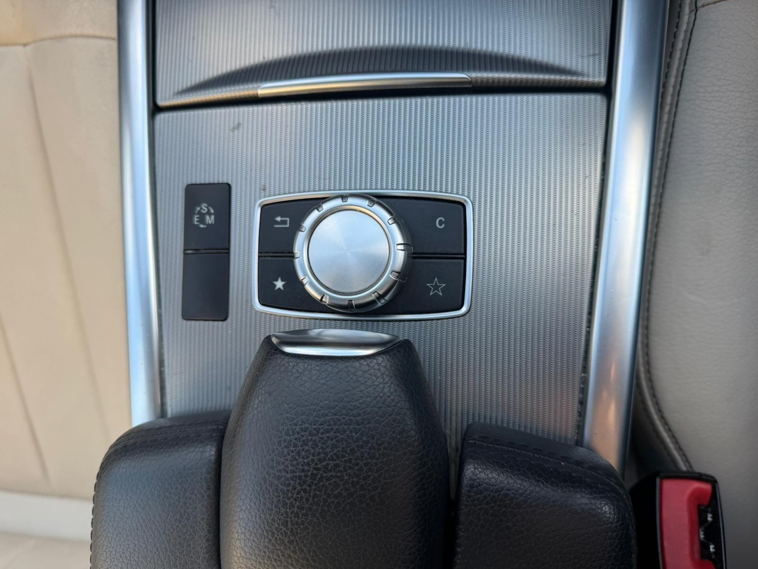 Used Mercedes-Benz E Class 2014 for sale - 78100934: Photo 28