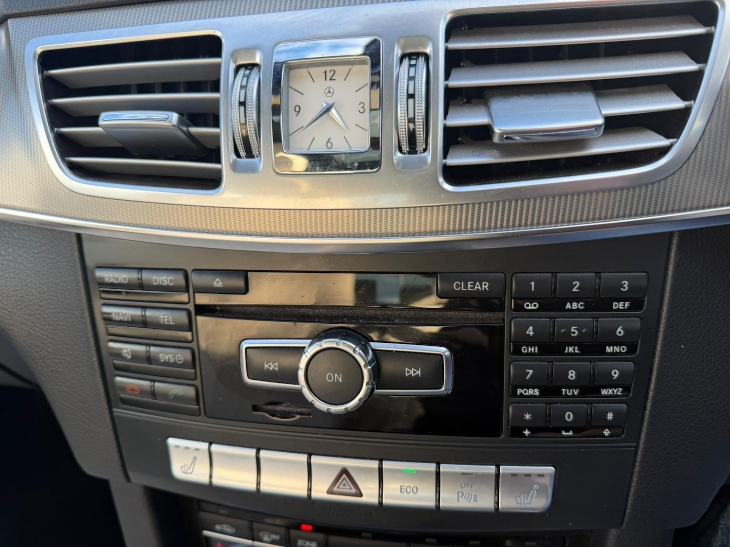 Used Mercedes-Benz E Class 2014 for sale - 78100934: Photo 33