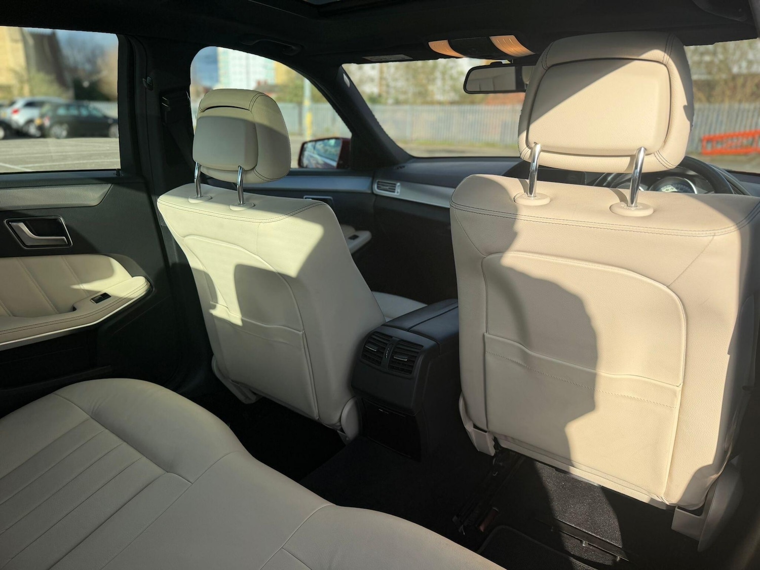 Used Mercedes-Benz E Class 2014 for sale - 78100934: Photo 53