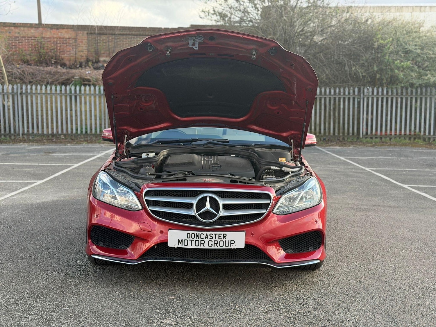 Used Mercedes-Benz E Class 2014 for sale - 78100934: Photo 8