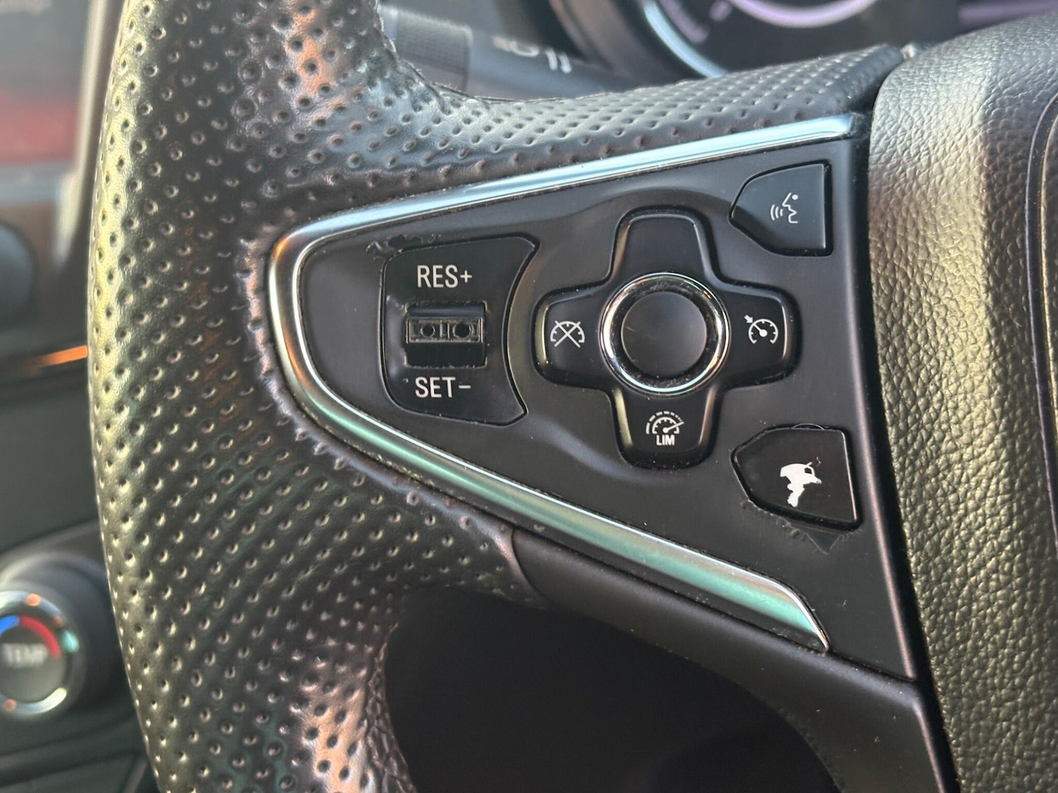 Used Vauxhall Insignia for sale - 77683782: Photo 25