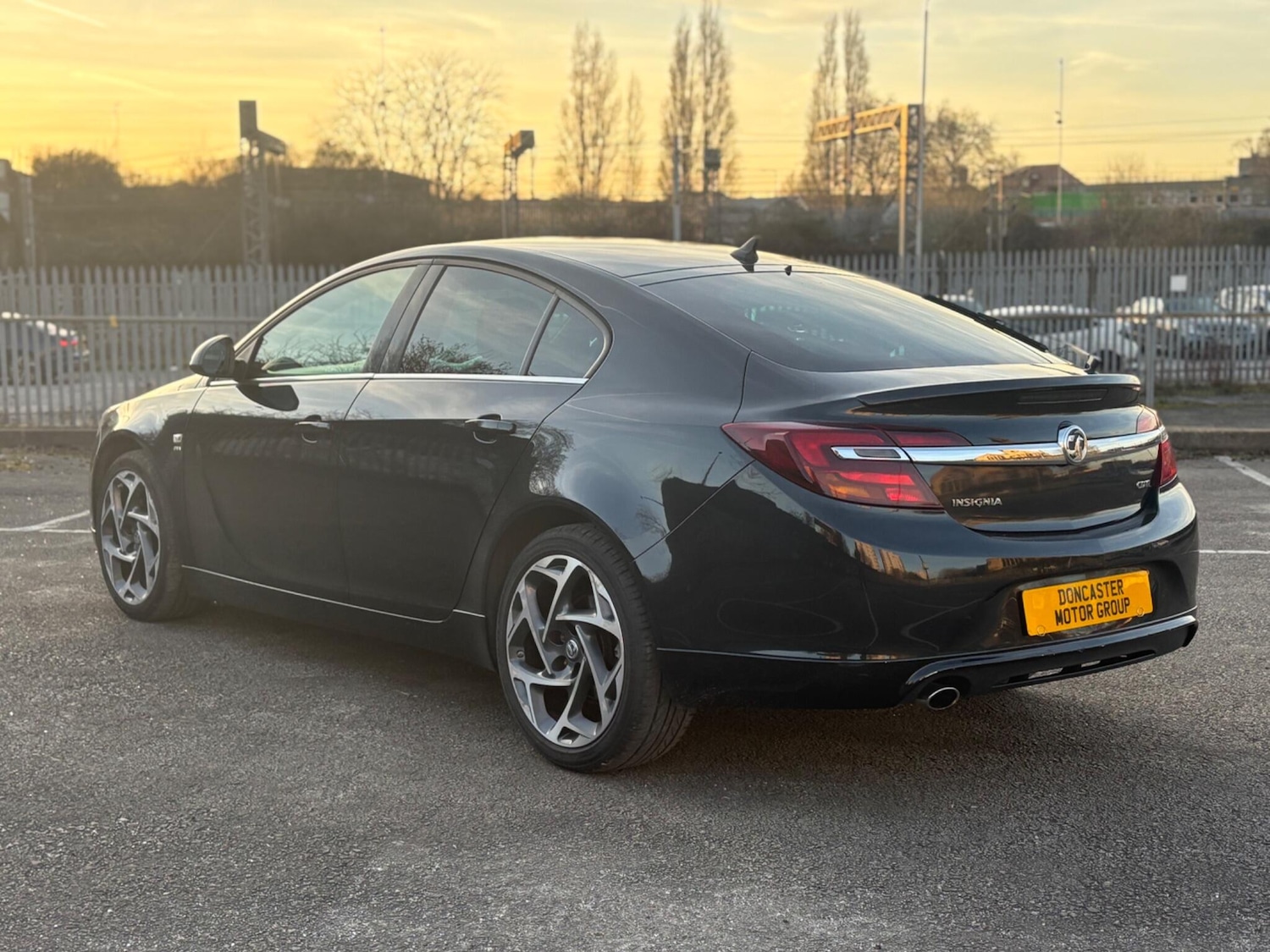 Used Vauxhall Insignia for sale - 77683782: Photo 4