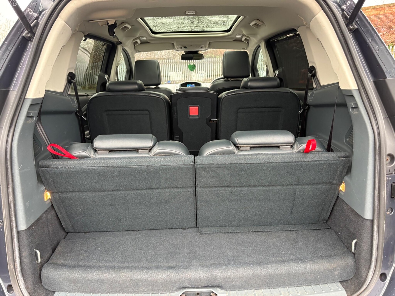 Used Ford Grand C-Max 2013 for sale - 77647054: Photo 29