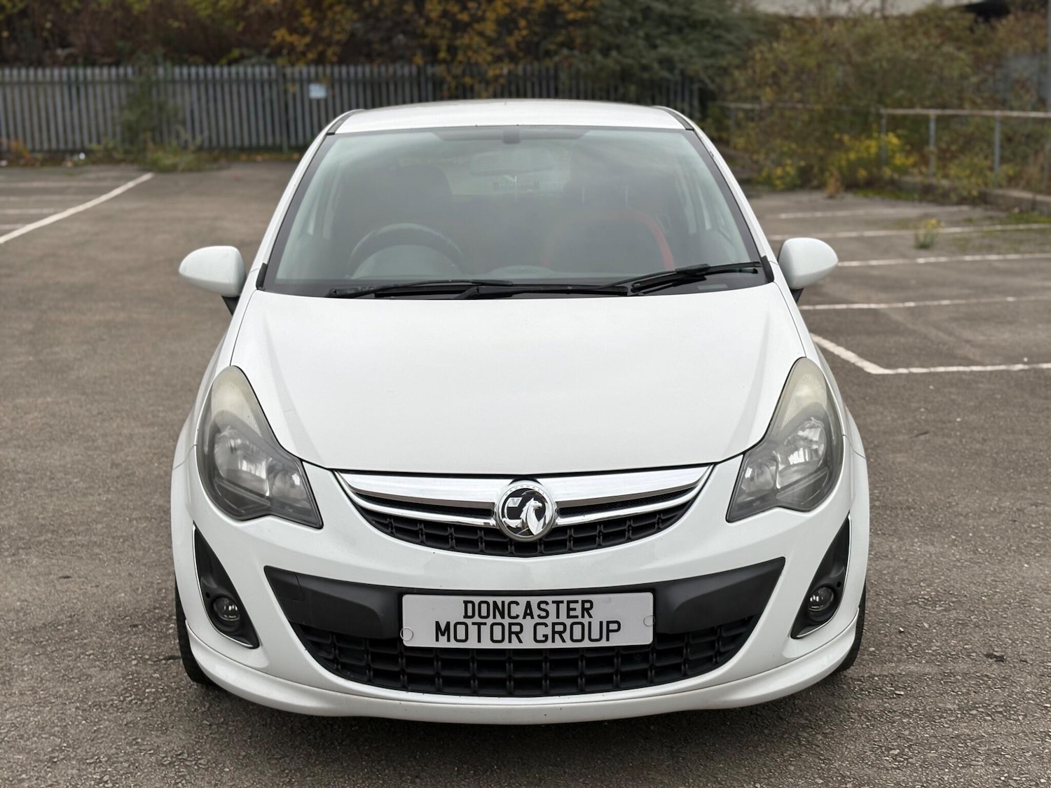 Used Vauxhall Corsa 2014 for sale - 76521732: Photo 2