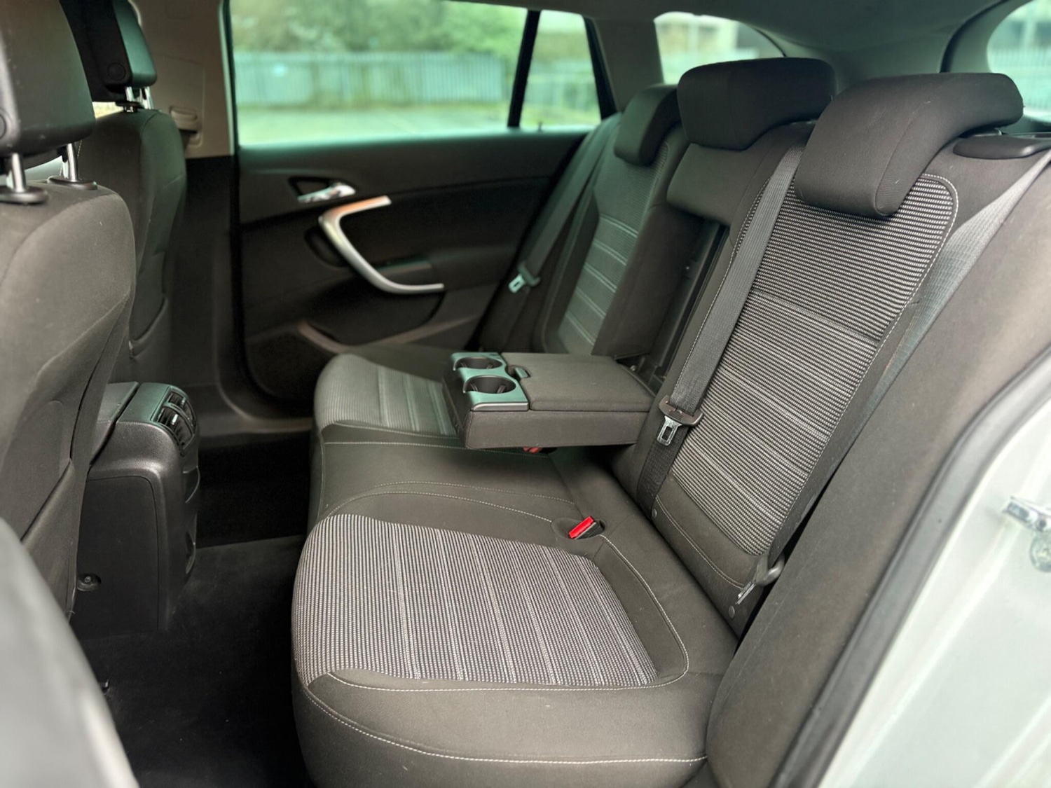 Used Vauxhall Insignia 2011 for sale - 78204303: Photo 33