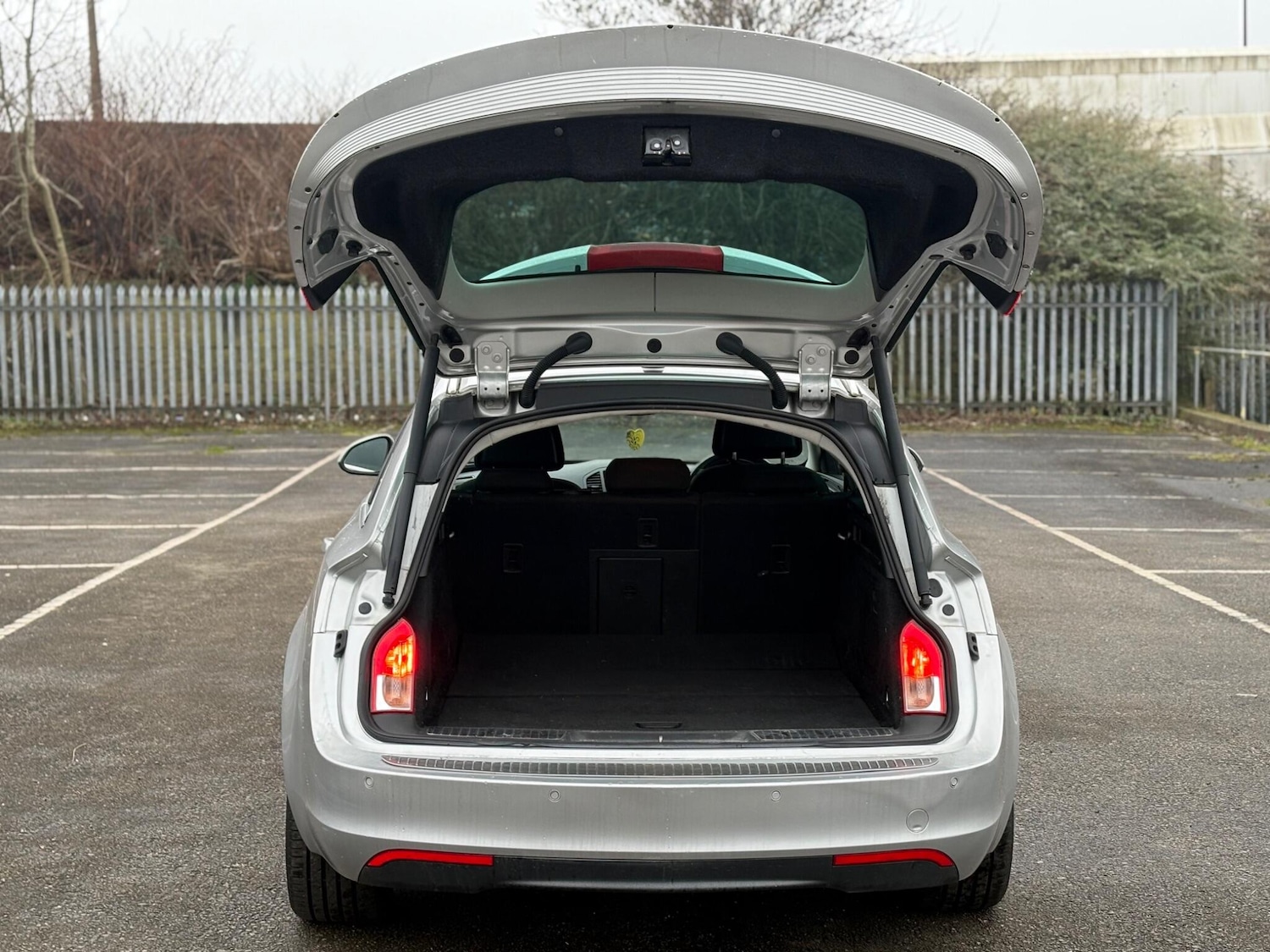 Used Vauxhall Insignia 2011 for sale - 78204303: Photo 53