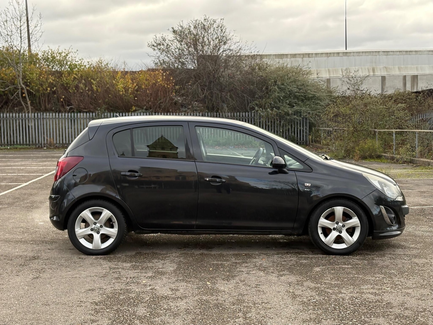 Used Vauxhall Corsa 2013 for sale - 76620378: Photo 5