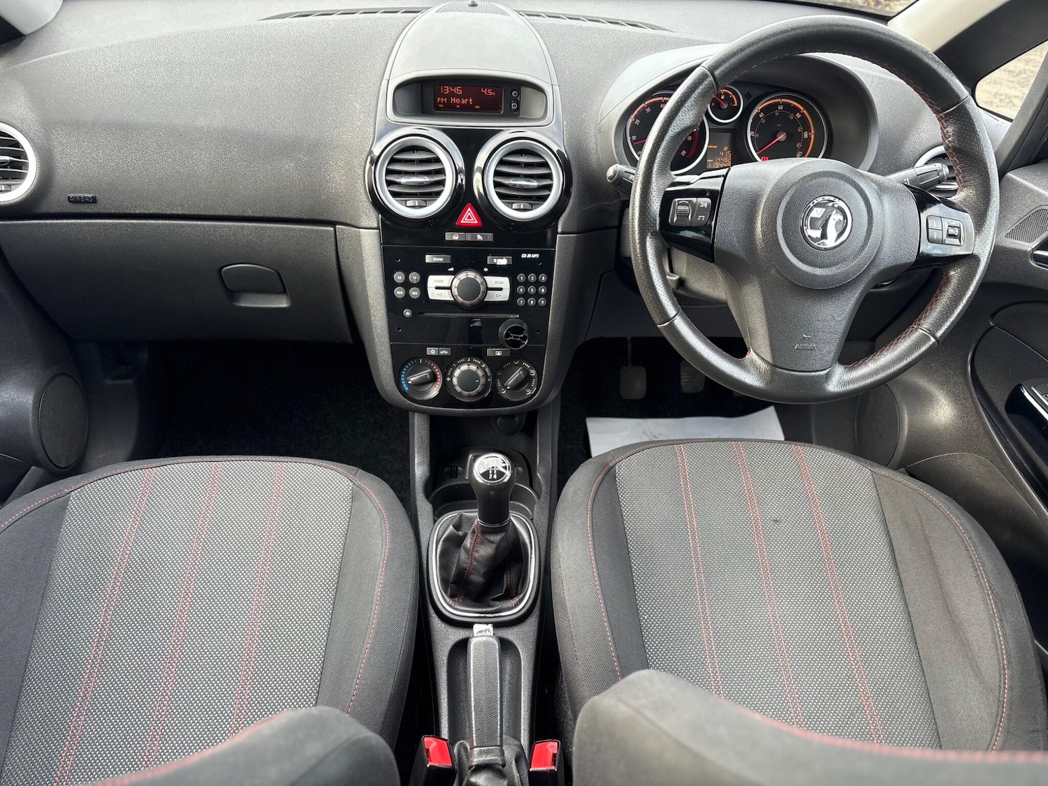 Used Vauxhall Corsa 2013 for sale - 76620378: Photo 9