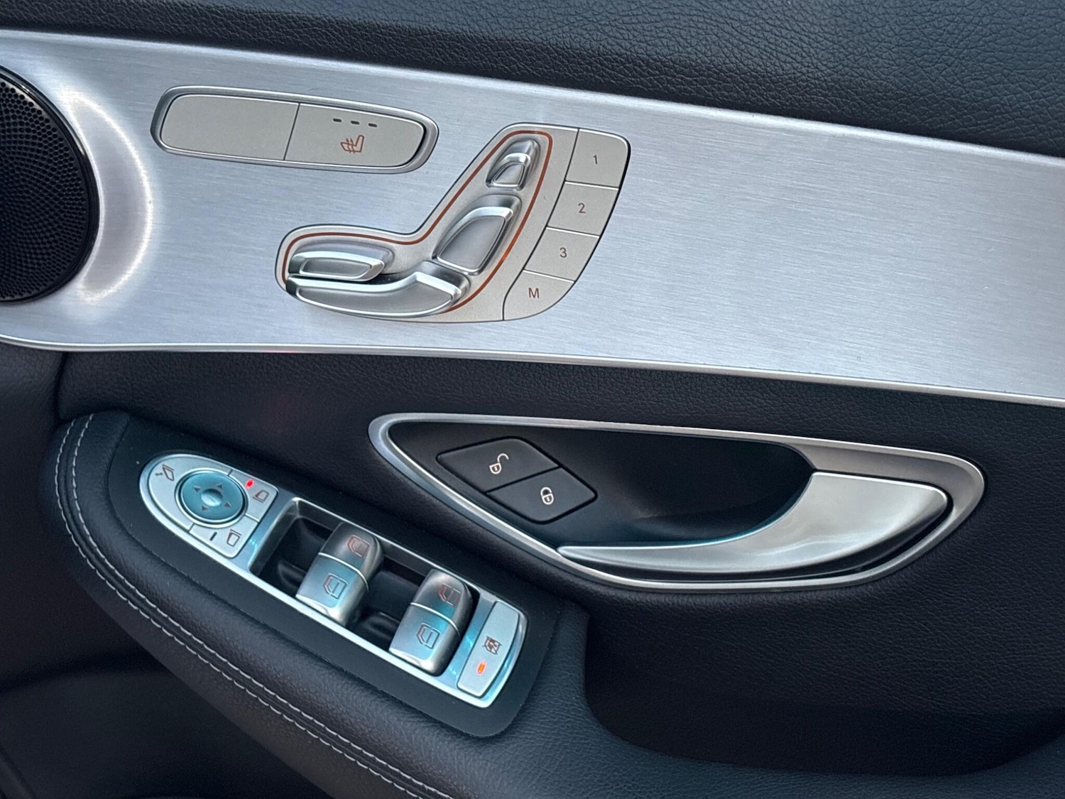 Used Mercedes-Benz C Class 2018 for sale - 76989521: Photo 29