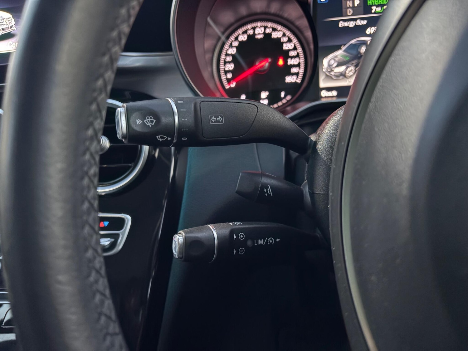 Used Mercedes-Benz C Class 2018 for sale - 76989521: Photo 40