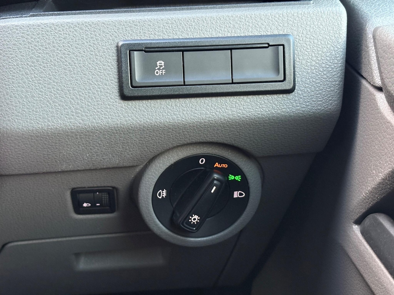 Used Volkswagen Transporter Shuttle 2020 for sale - 76988392: Photo 33