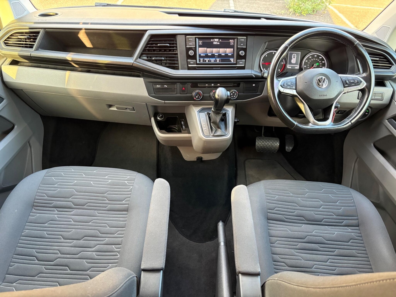 Used Volkswagen Transporter Shuttle 2020 for sale - 76988392: Photo 38